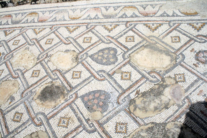 Базилика в Курси. Фрагмент мозаики