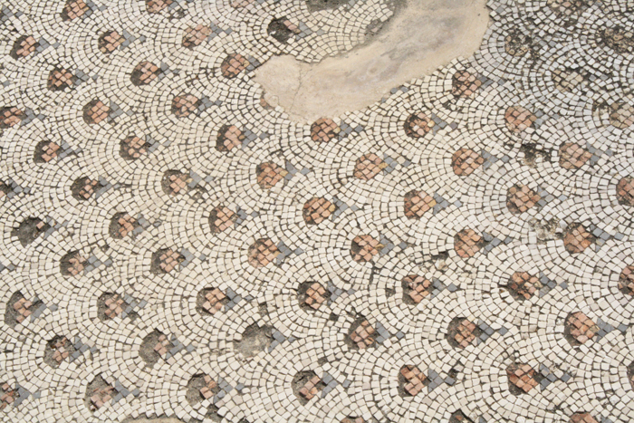 Базилика в Курси. Один из рисунков мозаичного пола